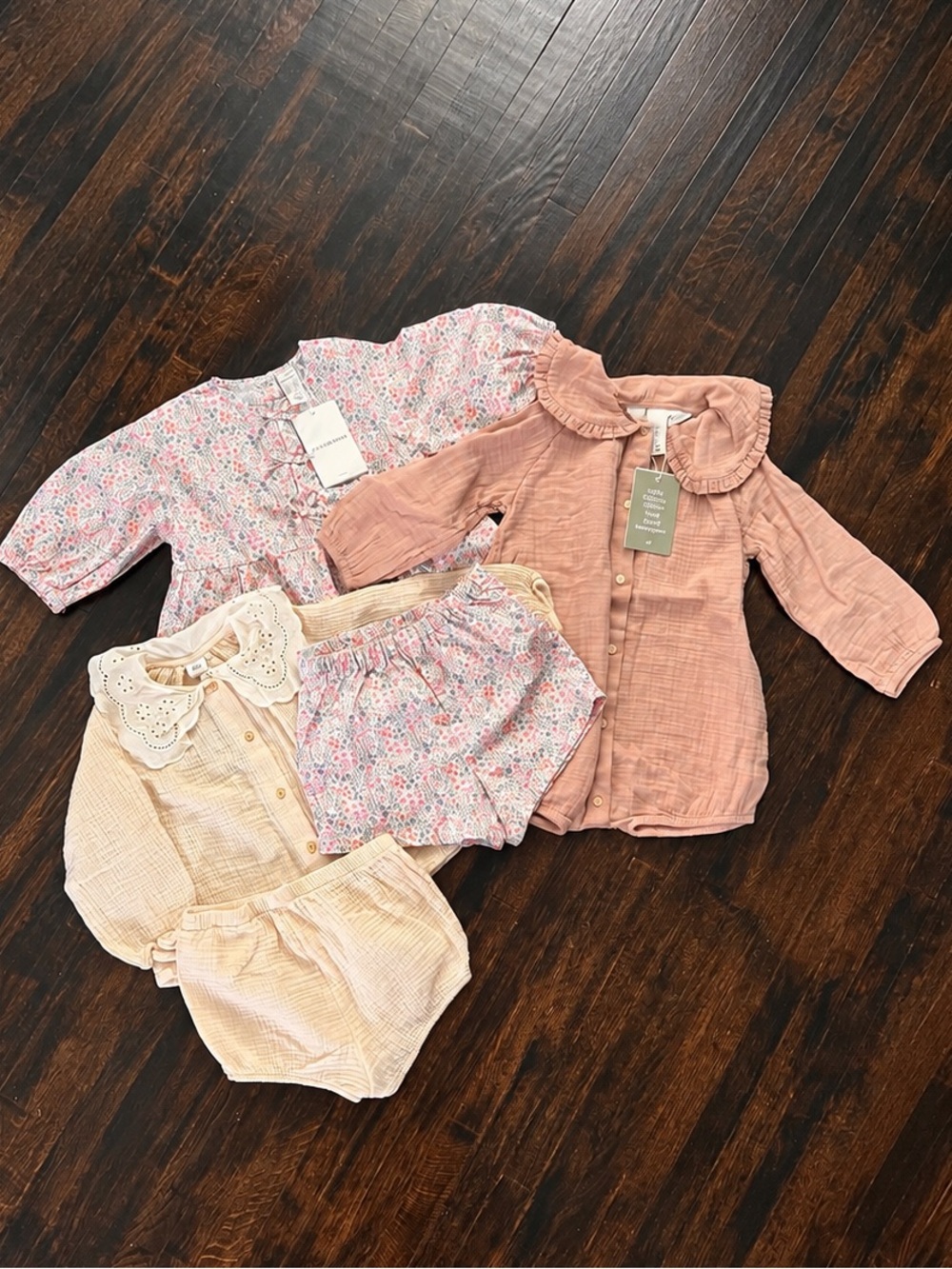 H&M Adorable | 2T | Outfit Bundle - Picture 6 of 6